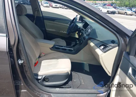 2015 Hyundai Sonata Se z USA, uszkodzony, nr VIN 5NPE24AF0FH160255